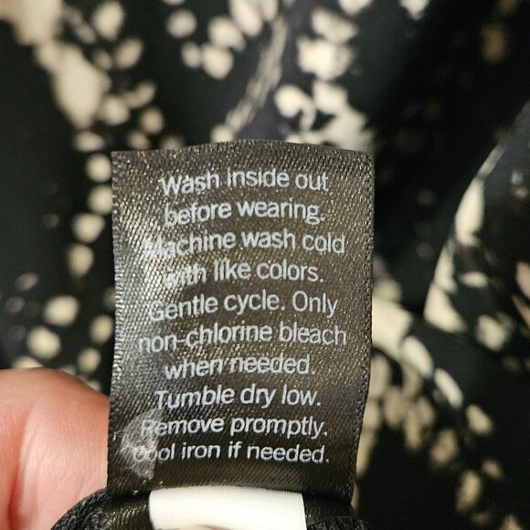 Simply Vera Vera Wang 2X Dolman Popover Blouse Black Diamond Dye NWOT - Picture 7 of 9